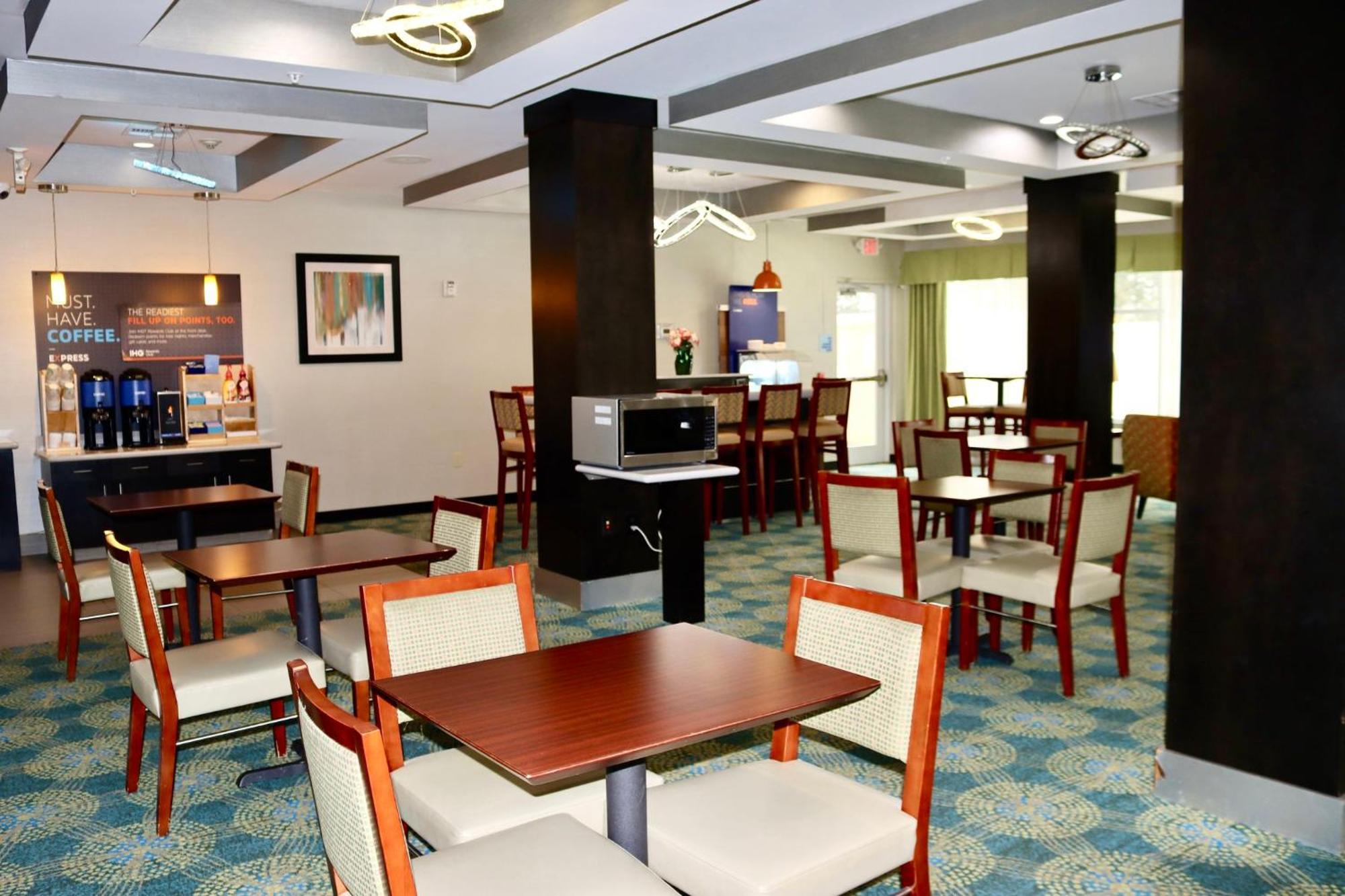 Holiday Inn Express & Suites Houston Northwest-Brookhollow By Ihg Exteriör bild