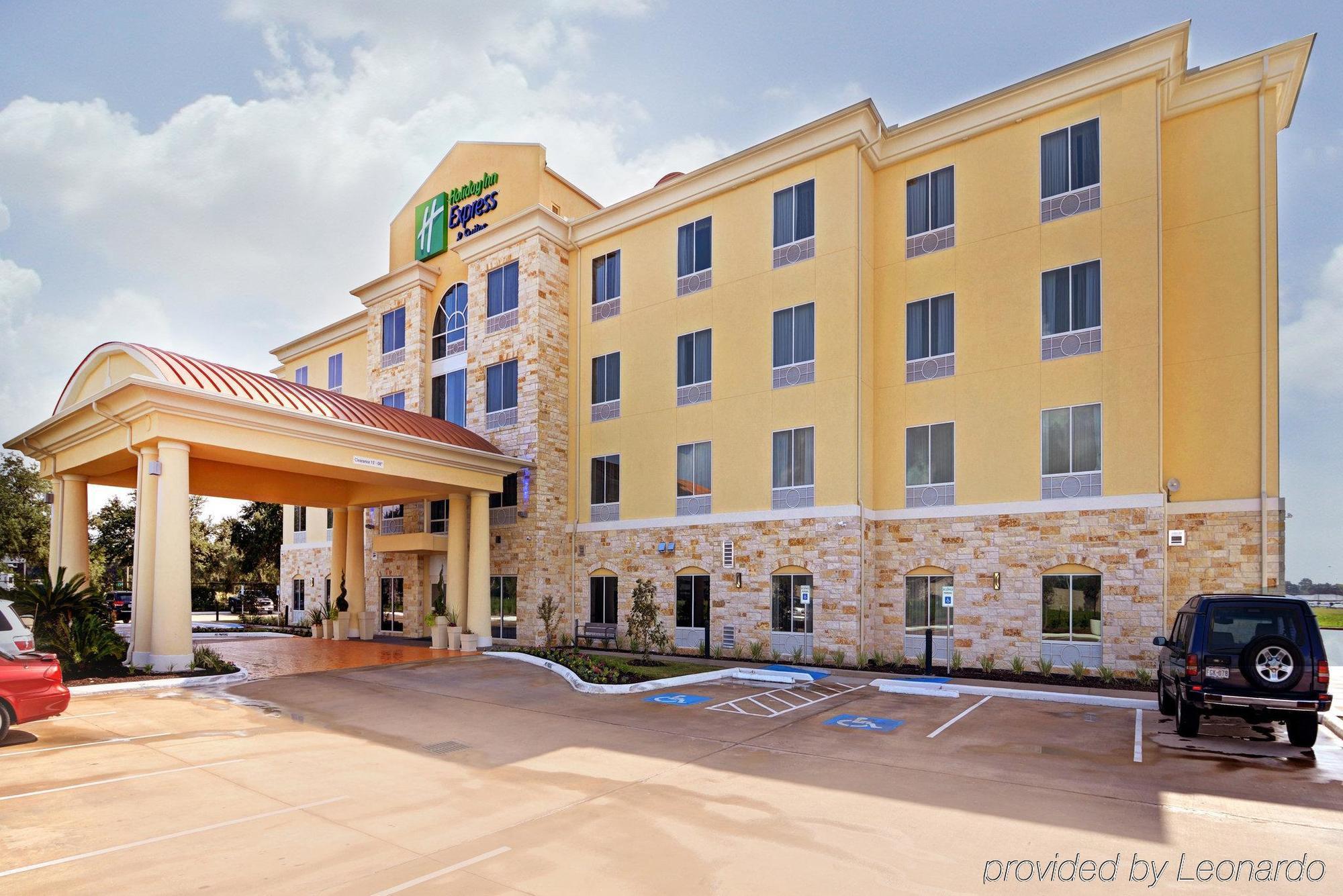 Holiday Inn Express & Suites Houston Northwest-Brookhollow By Ihg Exteriör bild