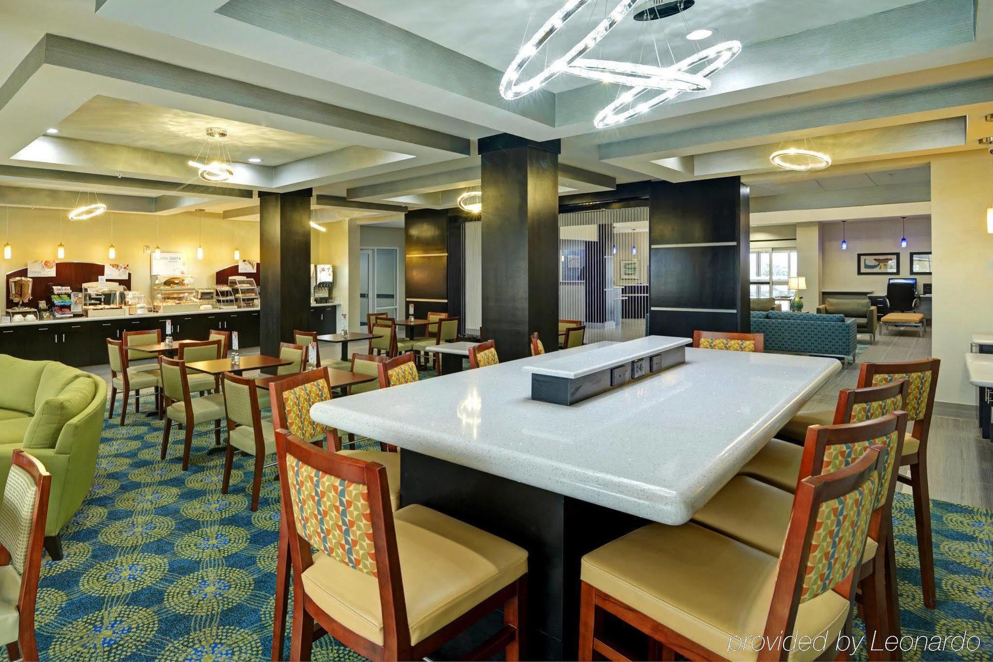 Holiday Inn Express & Suites Houston Northwest-Brookhollow By Ihg Exteriör bild