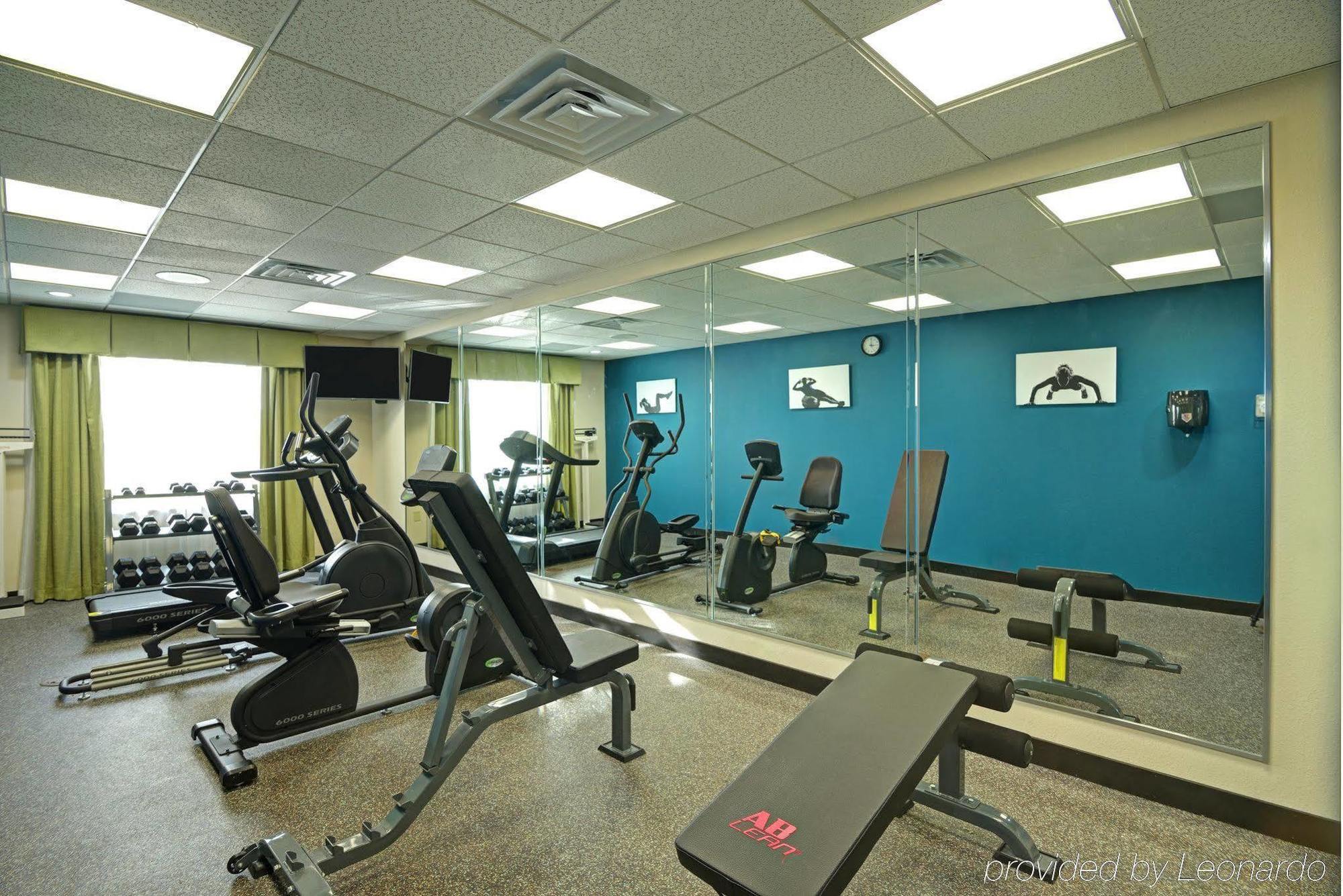 Holiday Inn Express & Suites Houston Northwest-Brookhollow By Ihg Exteriör bild